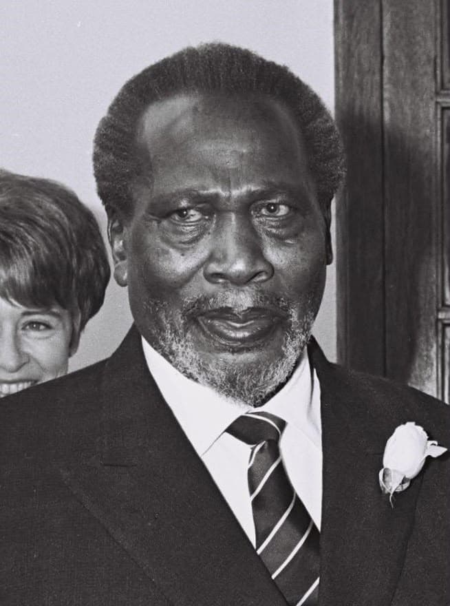 Jomo Kenyatta: The Courage to Build a Nation